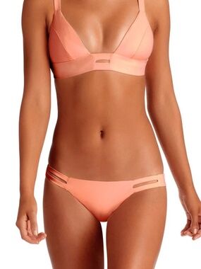 NWT VITAMIN A NEUTRA PEACH CHEEKY BIKINI BOTTOM 8 M